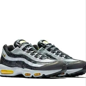 Nike Air Max 95 Off Noir Safari Reflective Sneakers